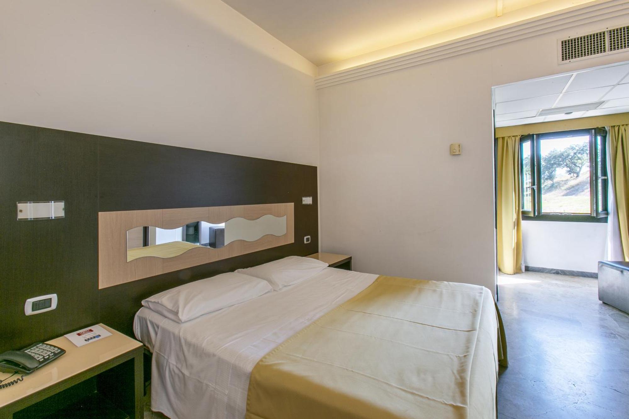 Hotel Boomerang Roma La Massimina-Casal Lumbroso Esterno foto