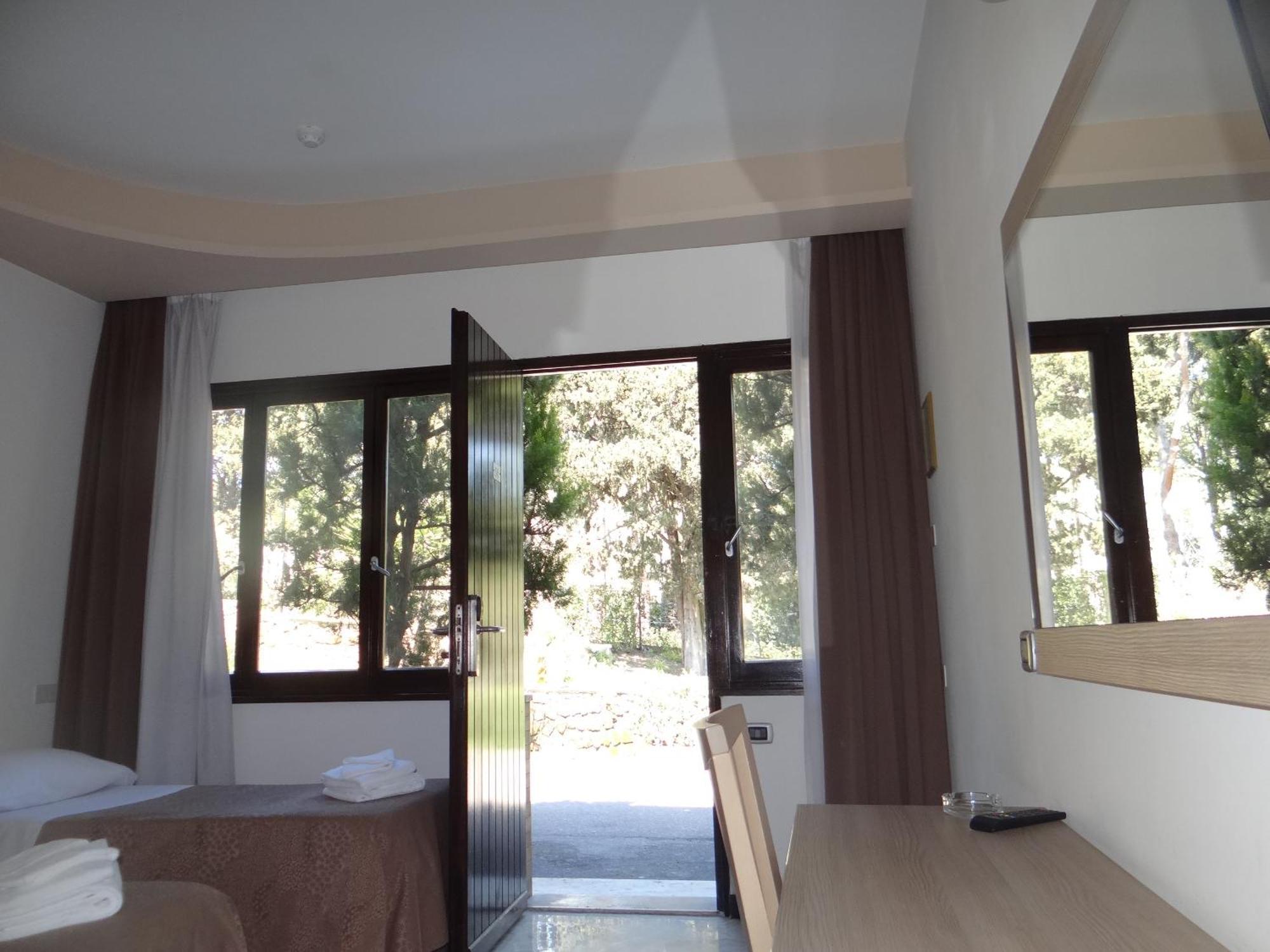 Hotel Boomerang Roma La Massimina-Casal Lumbroso Esterno foto